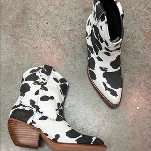 Cow booties